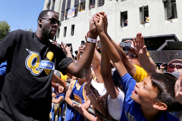 Draymond Green trolling Cleveland like only he can